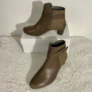 Ecco Leather Sculptured 45 Heeled Ankle Boots Size 36 EU (5/5.5 US) Tan Khaki
